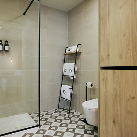 Espaco Quattro 公寓 *